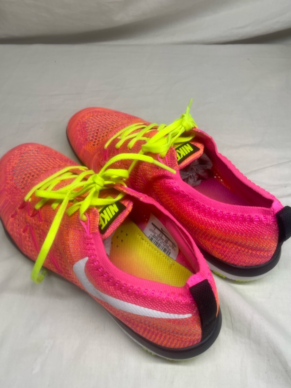 Nike Free TR Focus Flyknit Sneakers Size 7 NEW w/out Box! - Picture 6 of 12